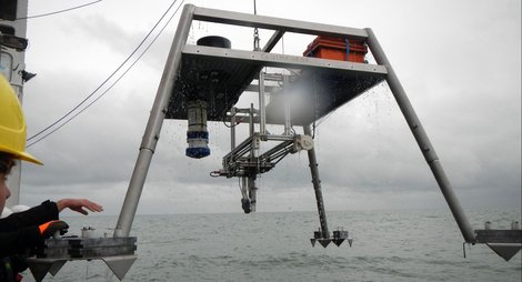 Recovery of the MARUM seafloor lander LANCE