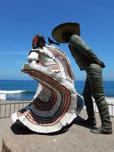 One of the many statues on the Malecon (the ocean promenade)