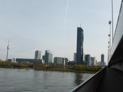 The UNO-City near to the Danube in Vienna hosting the Austria Center