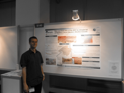 Presenting my poster about fieldwork in Mallorca in the session “Sea level rise: past, present and future