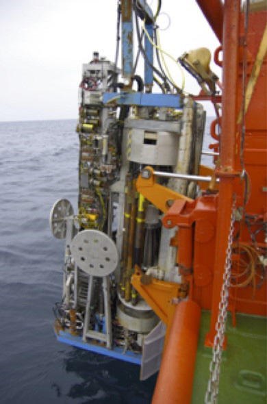 During the cruise the sea floor drill rig MARUM-MeBo70 is deployed. Photo: MARUM - Center for Marine Environmental Sciences, University of Bremen