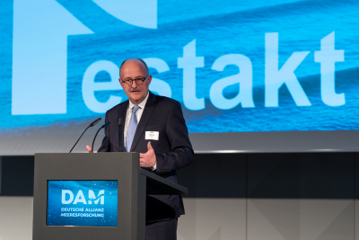 Michael Meister, parliamentary state secretary at the Federal Ministry of Education and Research. Photo: DAM/Dirk Enters