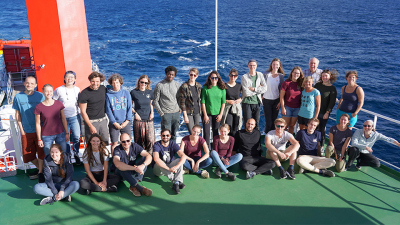 Group photo of the expedition members. Picture: Tabea King
