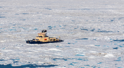 Icebreaker Oden on the Arctic Ocean. Credits: Lars Lehnert, SPRS