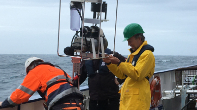 During the research cruise HE 578, the pathways and fate of microplastics in northern European waters are being investigated. The photo shows Dr. Gerard Versteegh, AWI, and colleagues checking a sampling device before use. Photo: MARUM/ K. Zonneveld