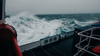 Research vessel FS MARIA S. MERIAN in the North Atlantic. Photo: Jan-Richard Heinecke