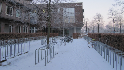 Snow in front of the MARUM building