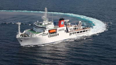 The research vessel R/V Kaimei. Photo: JAMSTEC/MarE3