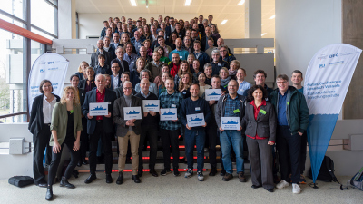 Die Teilnehmerinnen und Teilnehmer der Statuskonferenz Forschungsschiffe 2024 an der Universität Bremen. Foto: MARUM – Zentrum für Marine Umweltwissenschaften, Universität Bremen; V. Diekamp