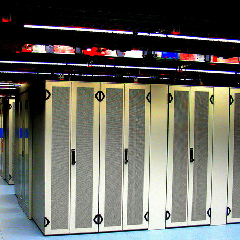 Computer cluster